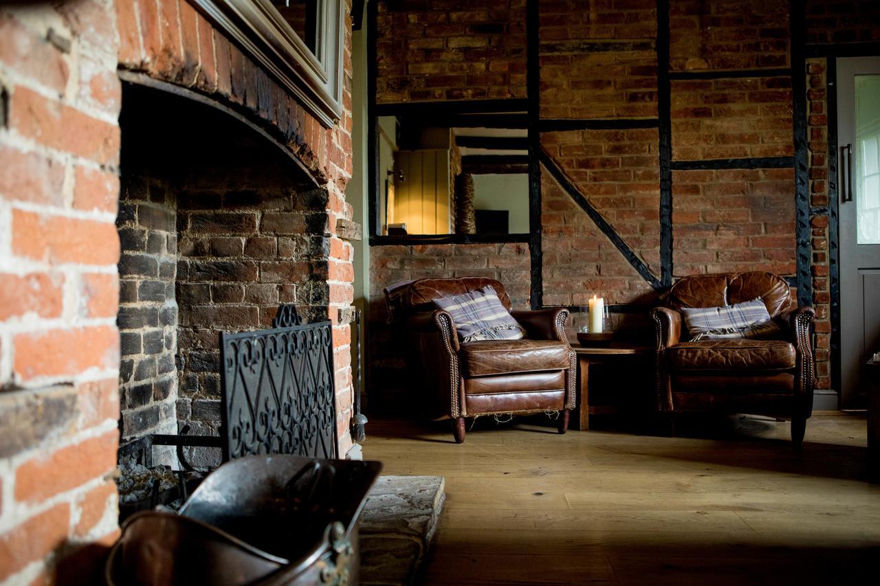 The Hawk Inn แอนโดเวอร์ ภายนอก รูปภาพ