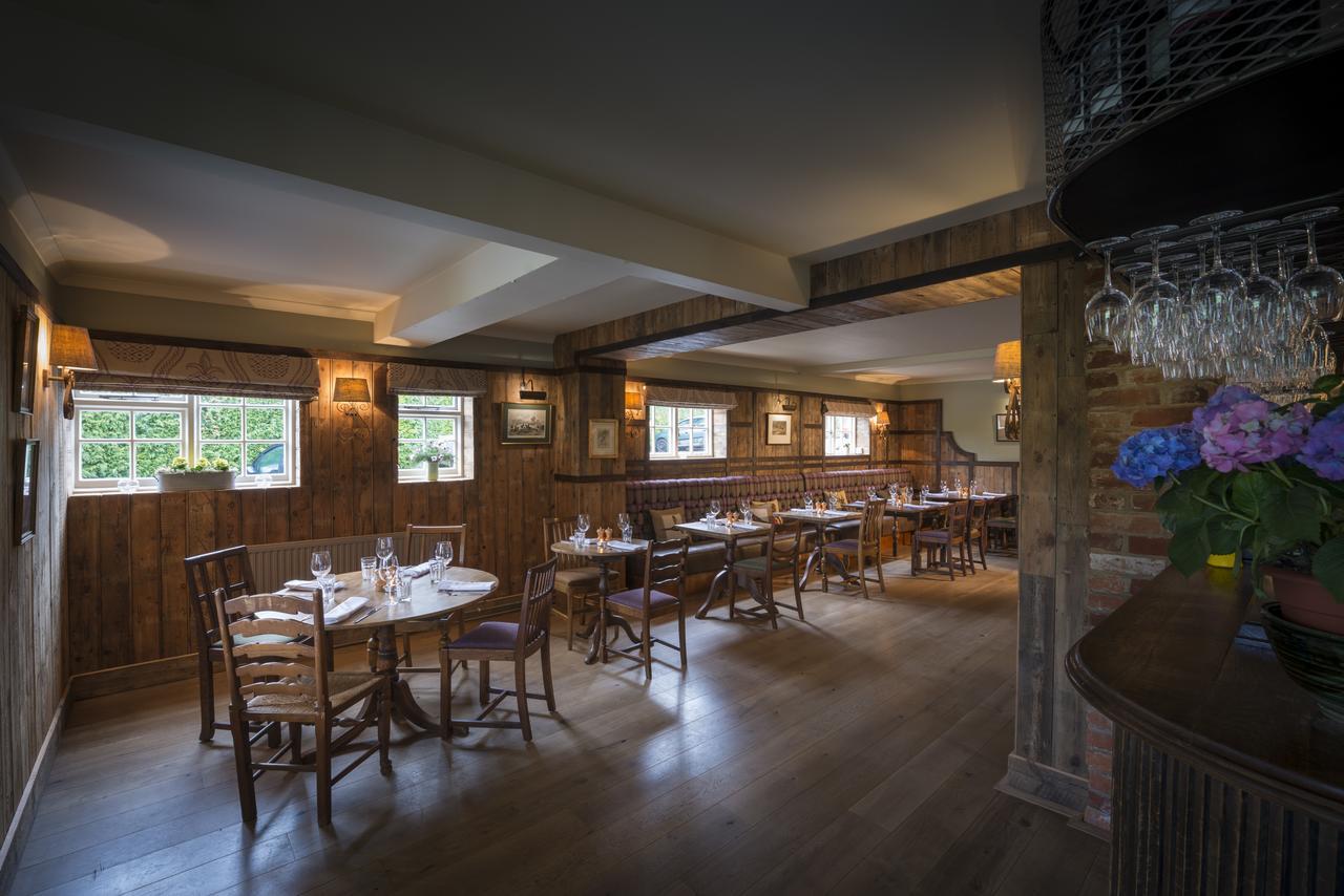 The Hawk Inn แอนโดเวอร์ ภายนอก รูปภาพ