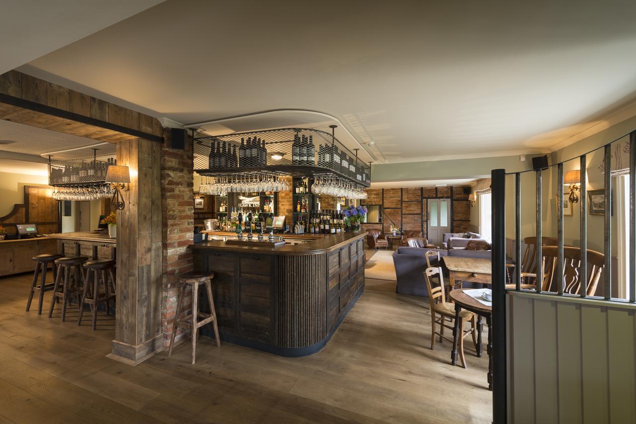 The Hawk Inn แอนโดเวอร์ ภายนอก รูปภาพ